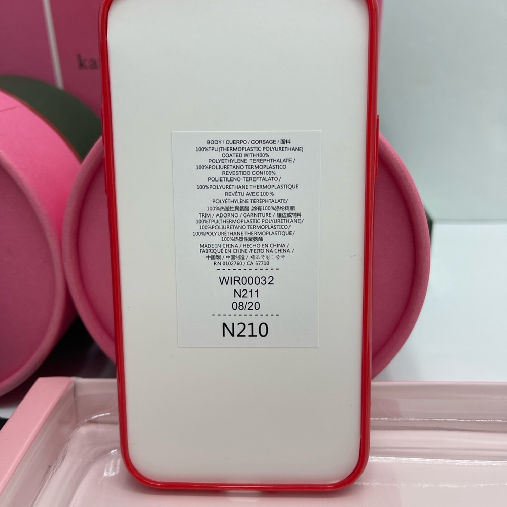 Kate Spade Minnie Mouse Iphone 11 PRO Case New In Box Color Palevelmulti
NWT - Picture 11 of 16